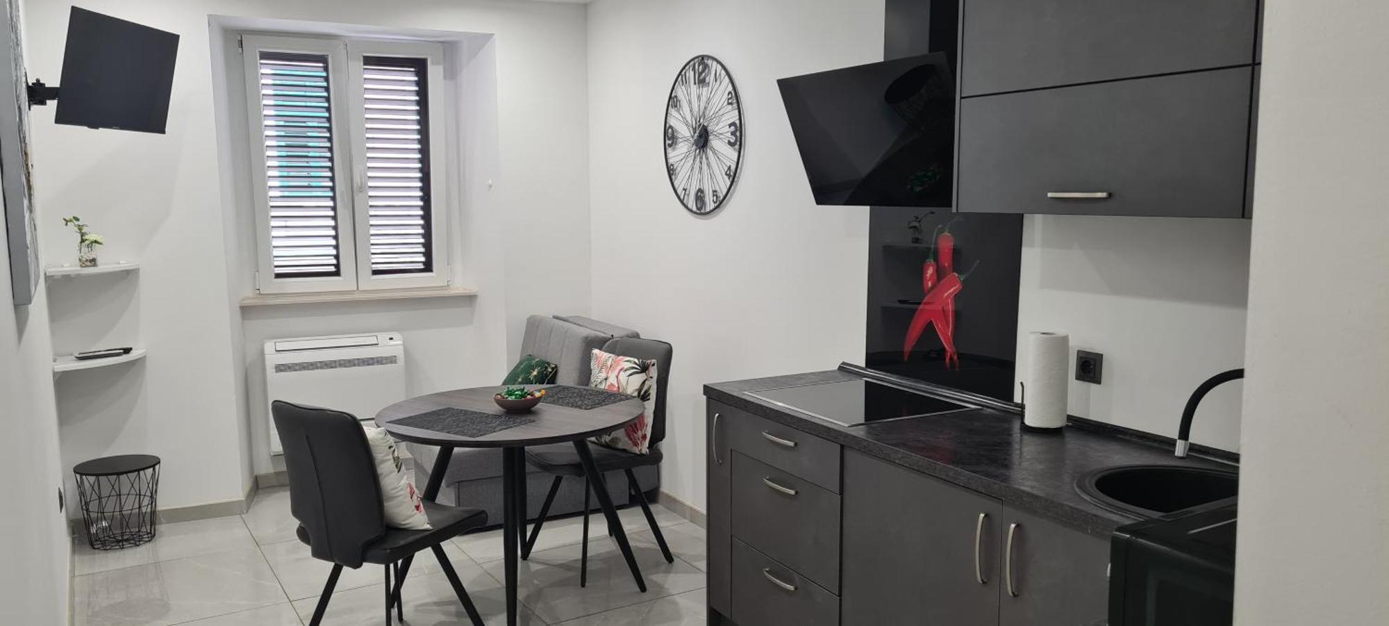 Apartman Julija 1 Rijeka Exterior foto